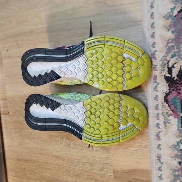 NIKE ZOOM ELITE 8 RUNNING SHOES ghost green SIZE 6.5 WOMENS - Picture 3 of 5